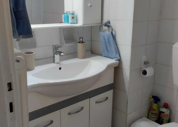 Luminosa With Private Parking