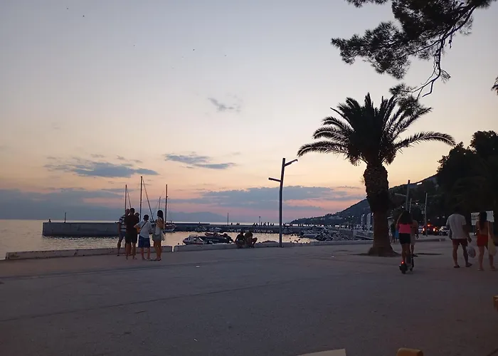 Luminosa With Private Parking *